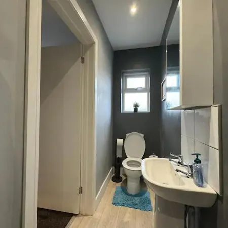 Rd C - Location Long By Shortstayuk Apartman Bristol